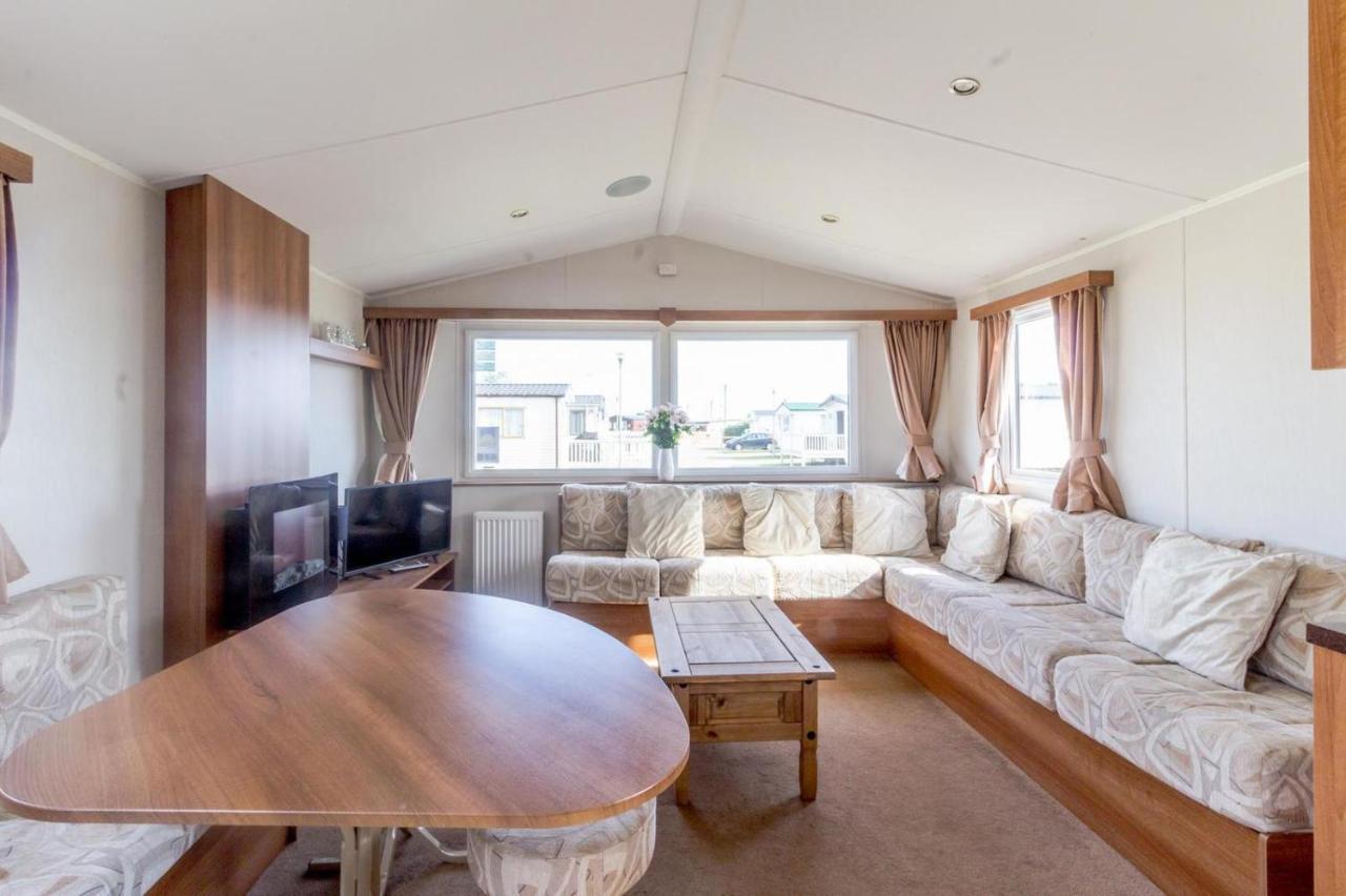 Caledonia Summertime Jaywick Sands Екстер'єр фото